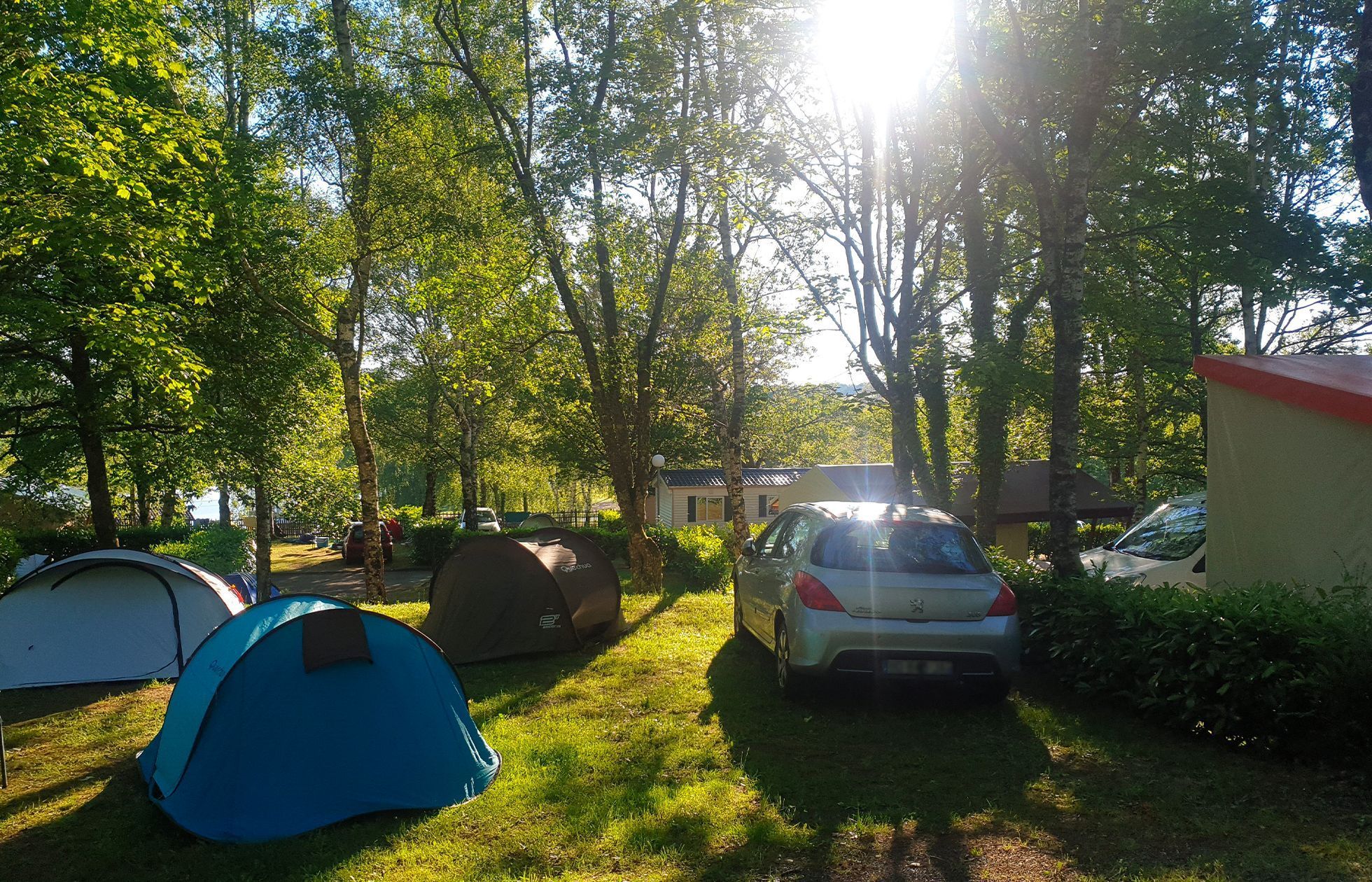 22 - Camping L'Air du Lac - Hébergement