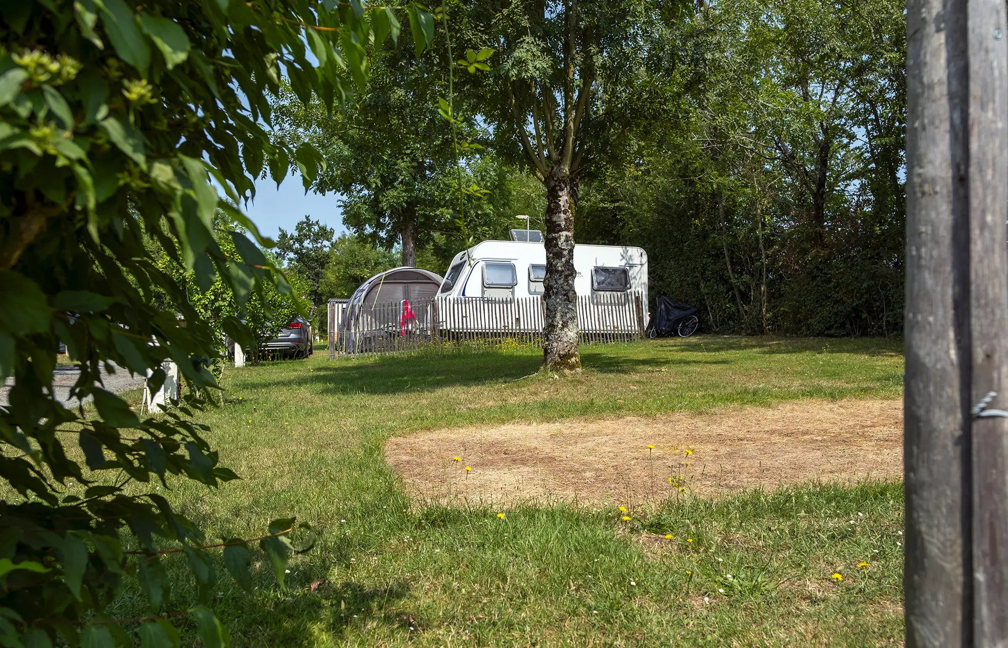 offer ' - '18 - Camping Côté Lac - Hébergement