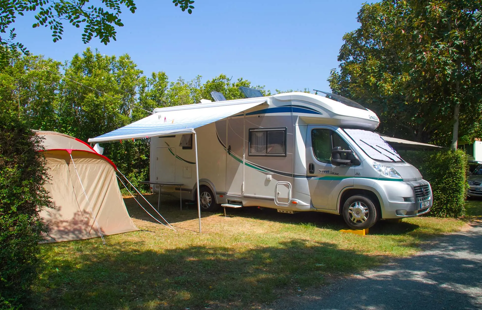 offer ' - '18 - Camping L'Abri-Côtier - Hébergement