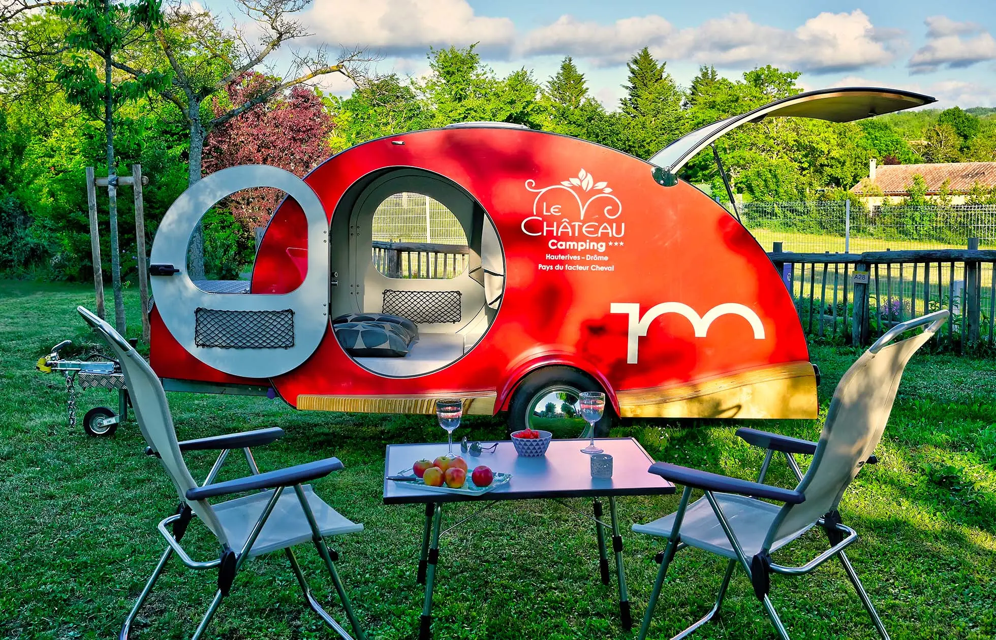 23 - Camping Le Château - Hébergement