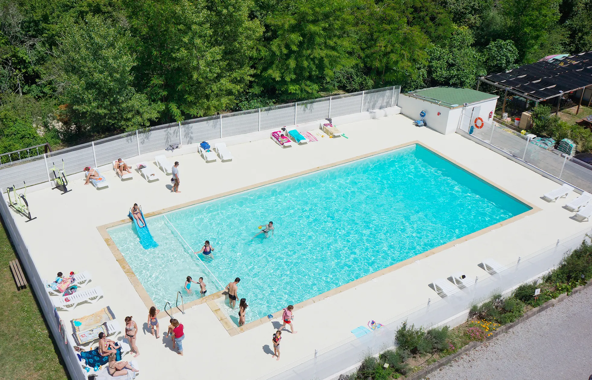 03 - Camping Le Plan d'eau -_