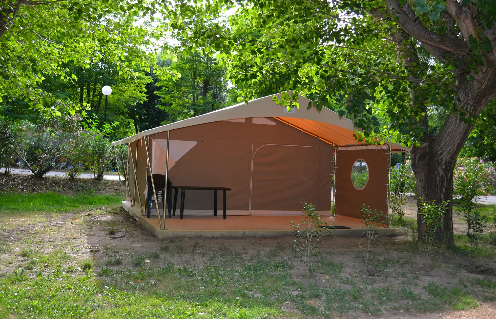 offer ' - '20 - Camping Le Saint Michelet - Hébergement