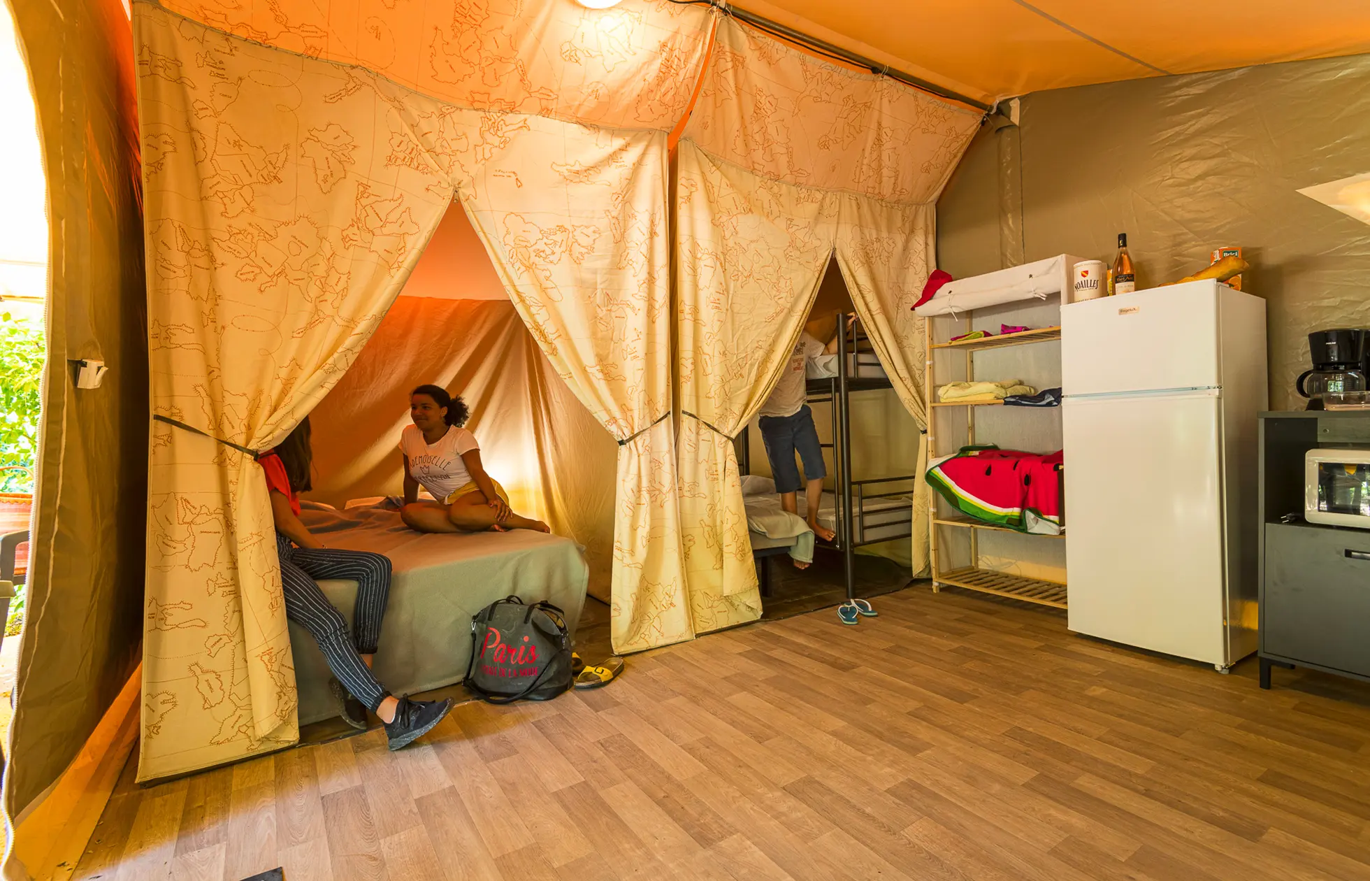 offer ' - '25 - Camping Le Saint Michelet - Hébergement