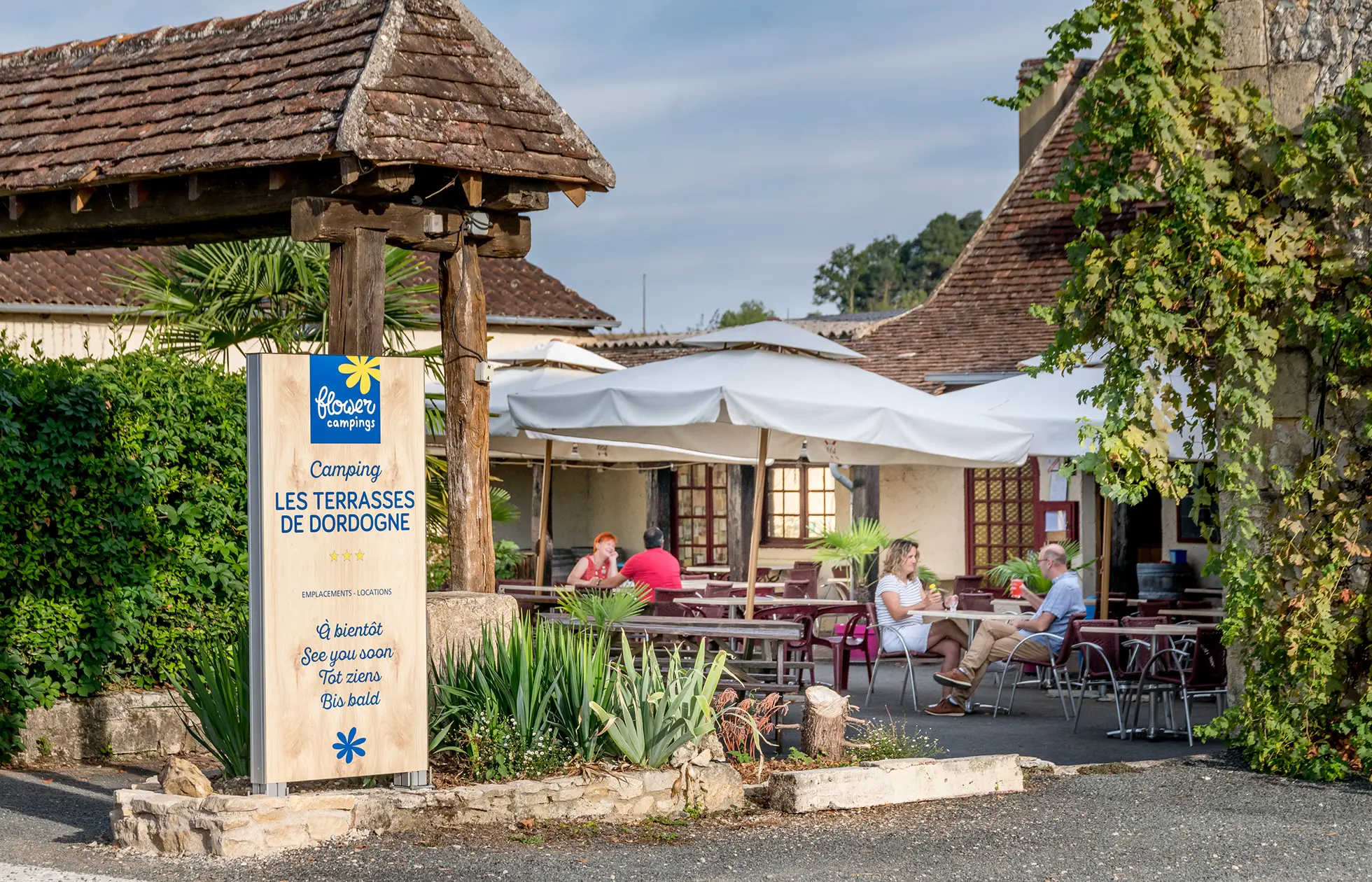 Camping Les Terrasses de Dordogne - Service 1