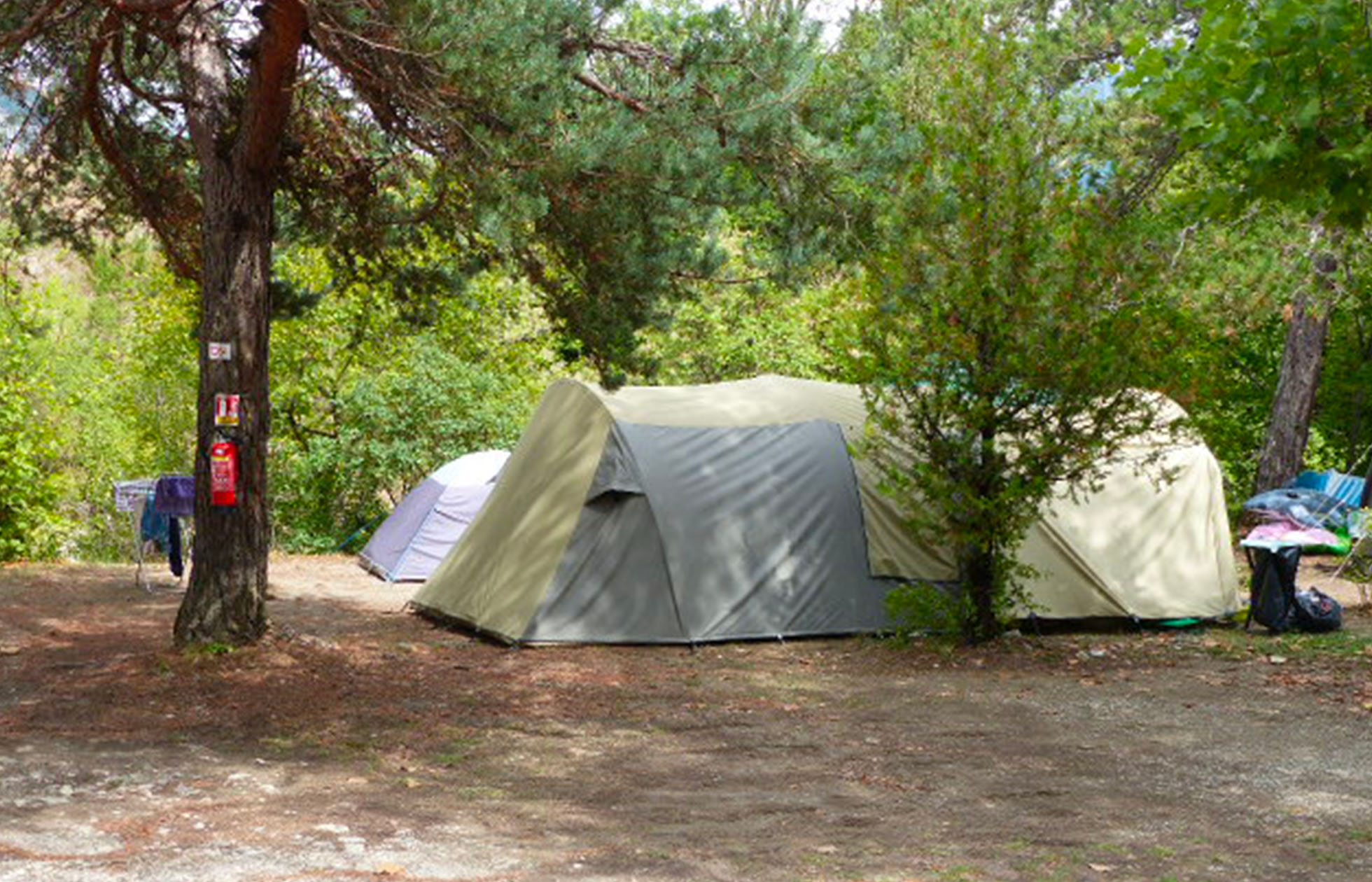 21 - Camping La Pinède - Hébergement